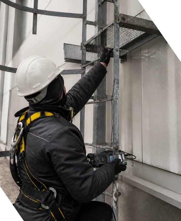 Испытание пожарных лестниц с оформлением протокола в Куйбышеве